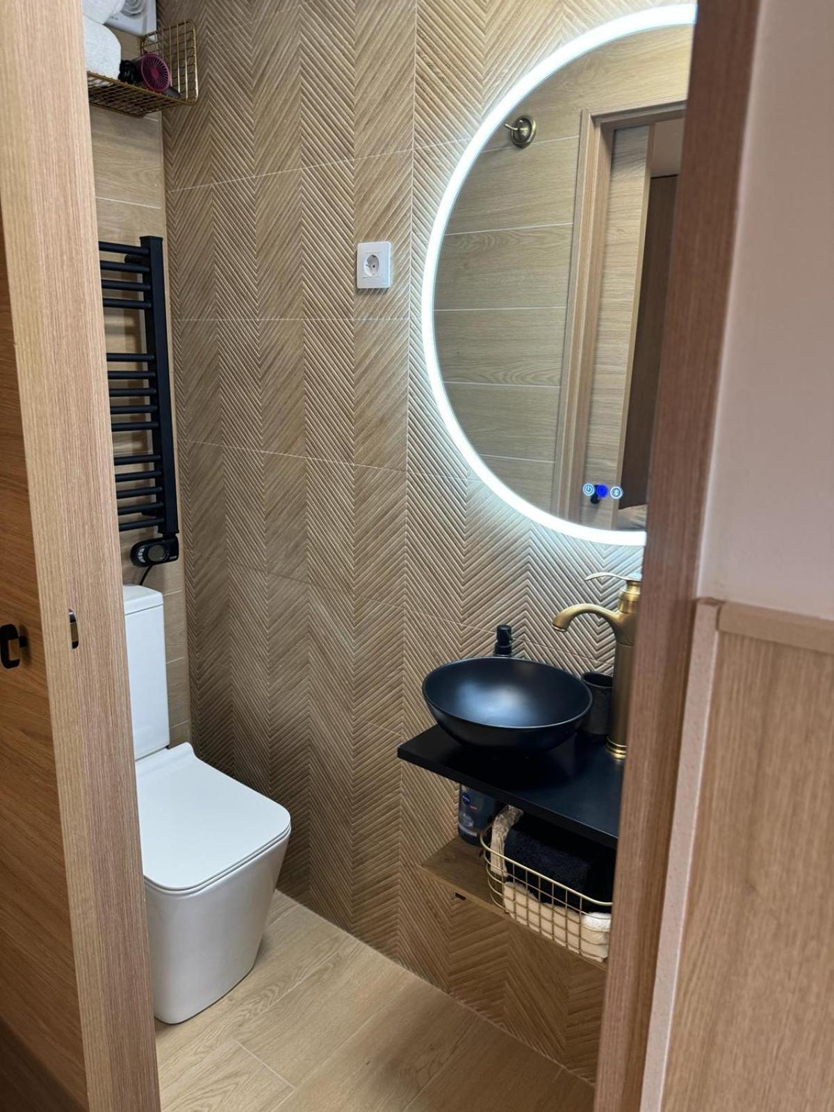 The Mini Apartment Кастелдефелс Екстериор снимка
