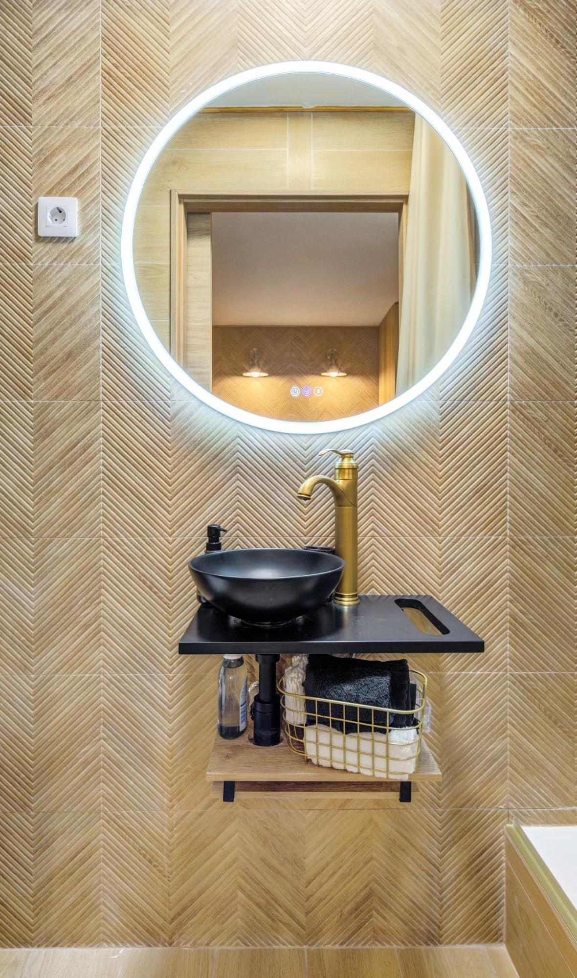 The Mini Apartment Кастелдефелс Екстериор снимка
