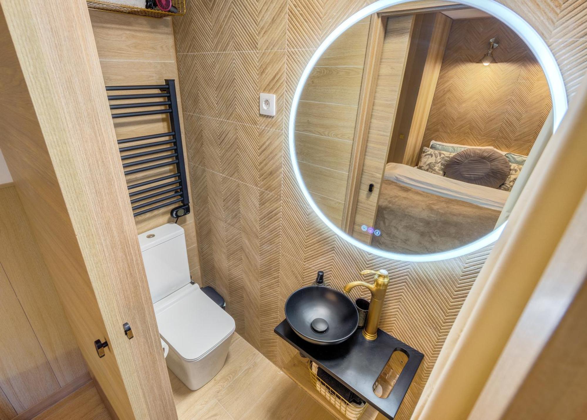 The Mini Apartment Кастелдефелс Екстериор снимка